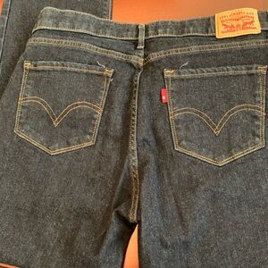 Levi Strauss 525 Women's  perfect waist straight leg jeans, size 12